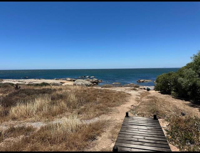 LAND FOR SALE IN ST HELENA VIEWS